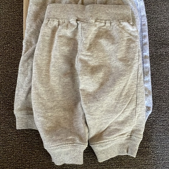 Bundle of Neutral Colored Baby Pants Size 3M - Picture 6 of 12